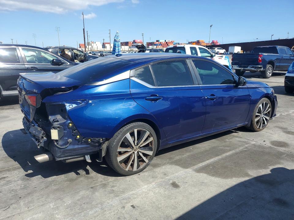 Продажа на аукционе авто 2020 Nissan Altima, vin: 1N4BL4CV0LN308264, номер лота: 51192346