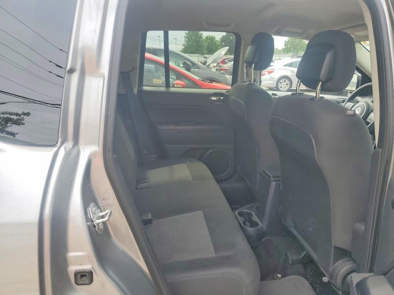 50984986 :رقم المزاد ، 1C4NJCBA3FD273316 vin ، 2015 Jeep Compass مزاد بيع
