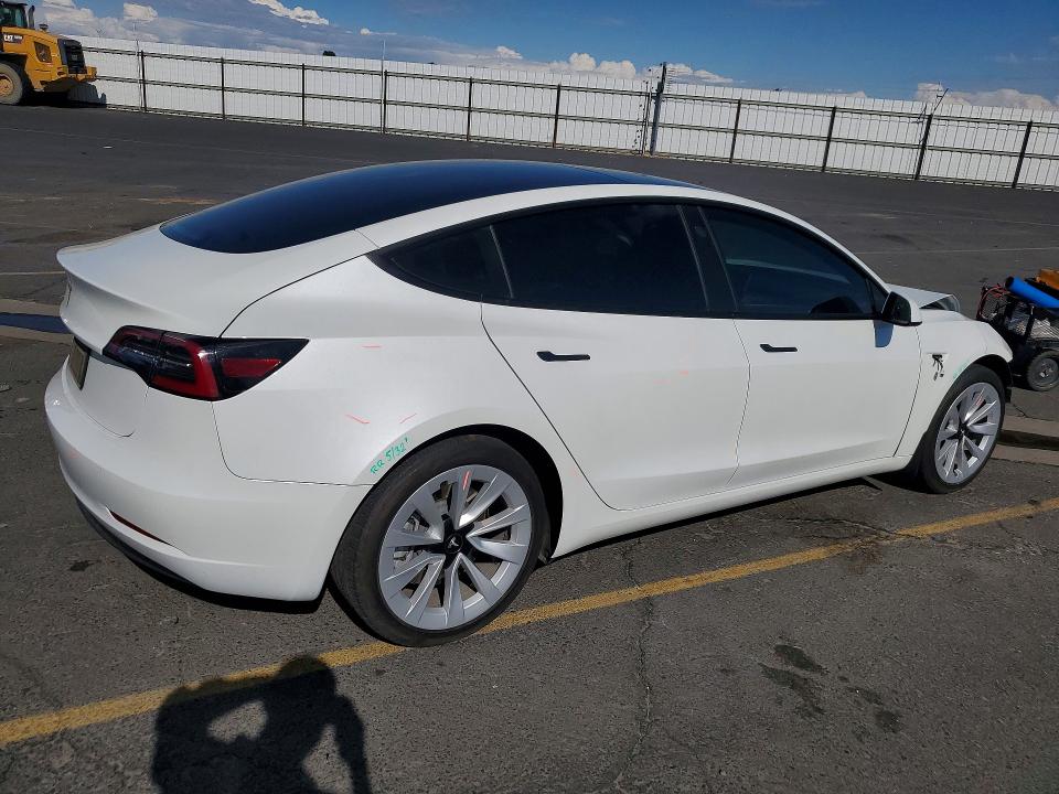 Продажа на аукционе авто 2023 Tesla Model 3, vin: 5YJ3E1EA6PF555584, номер лота: 49419726