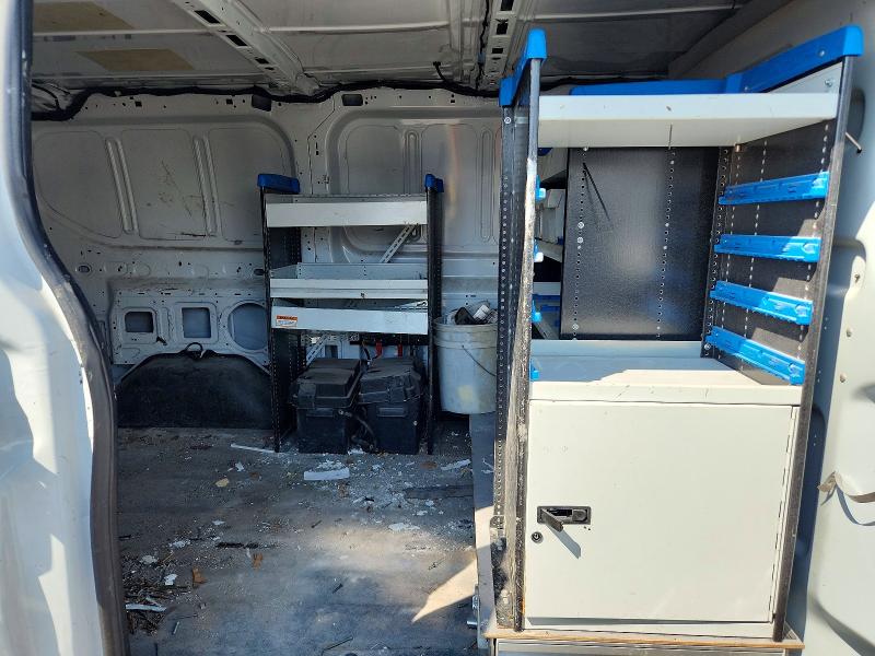 49927856 :رقم المزاد ، 1FTNR1ZM7FKA55260 vin ، 2015 Ford Transit مزاد بيع