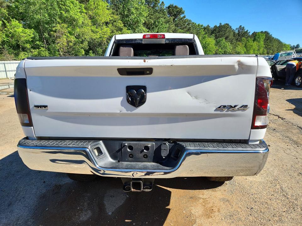 49066626 :رقم المزاد ، 3C6UR5DL9FG691646 vin ، 2015 Ram 2500 مزاد بيع