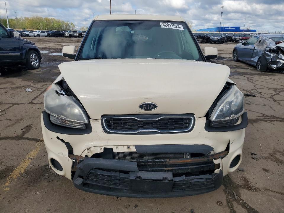 52011626 :رقم المزاد ، KNDJT2A52C7452903 vin ، 2012 Kia Soul مزاد بيع