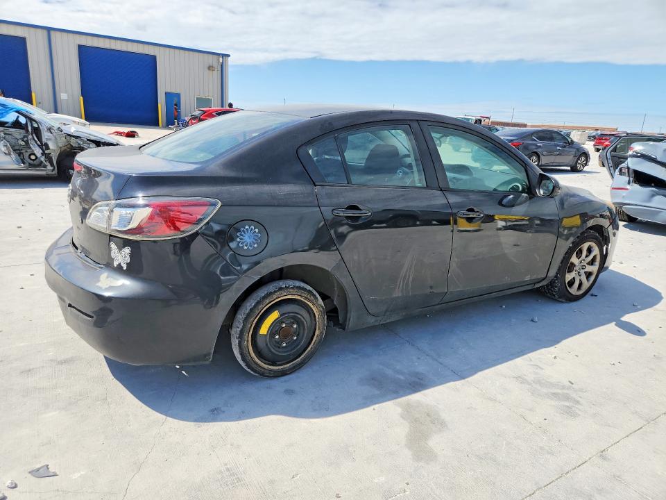 49330716 :رقم المزاد ، JM1BL1TF5D1710033 vin ، 2013 Mazda 3 مزاد بيع