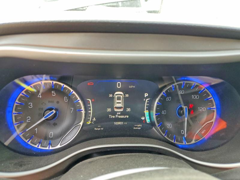 49294776 :رقم المزاد ، 2C4RC1BG2NR128641 vin ، 2022 Chrysler Pacifica مزاد بيع