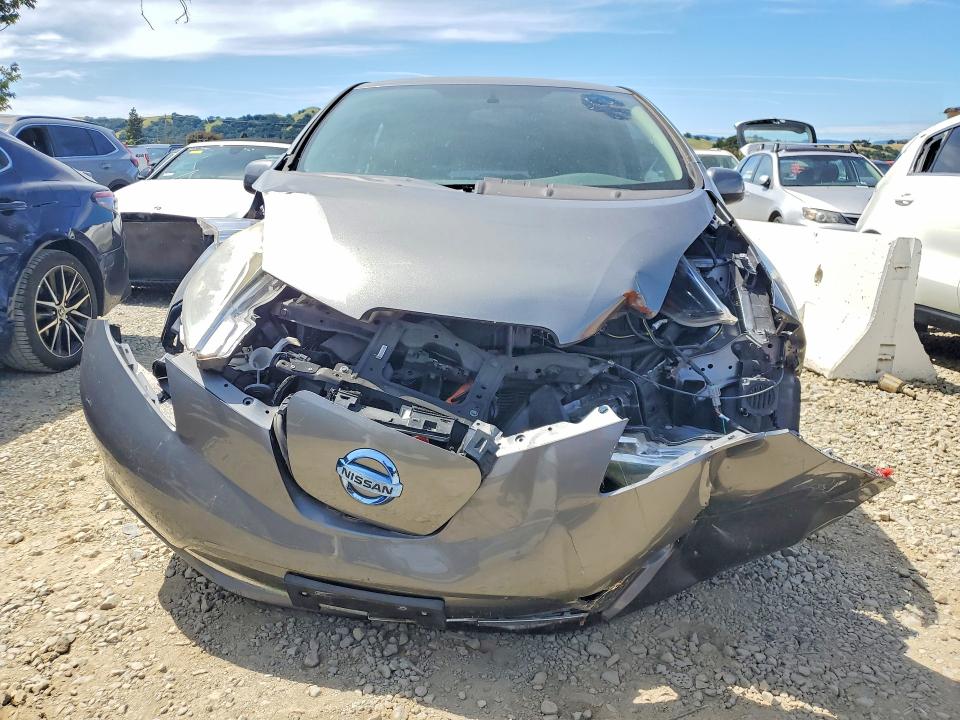 49475366 :رقم المزاد ، 1N4AZ0CP0GC300963 vin ، 2016 Nissan Leaf مزاد بيع