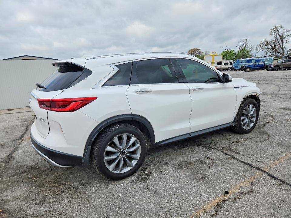 2021 Infiniti Qx50 მანქანა იყიდება აუქციონზე, vin: 3PCAJ5BB9MF118696, აუქციონის ნომერი: 49433606