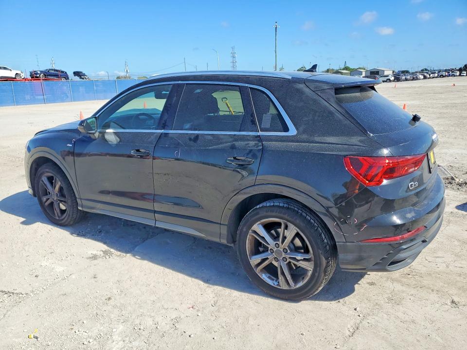 2020 Audi Q3 მანქანა იყიდება აუქციონზე, vin: WA1DECF34L1056053, აუქციონის ნომერი: 50315406