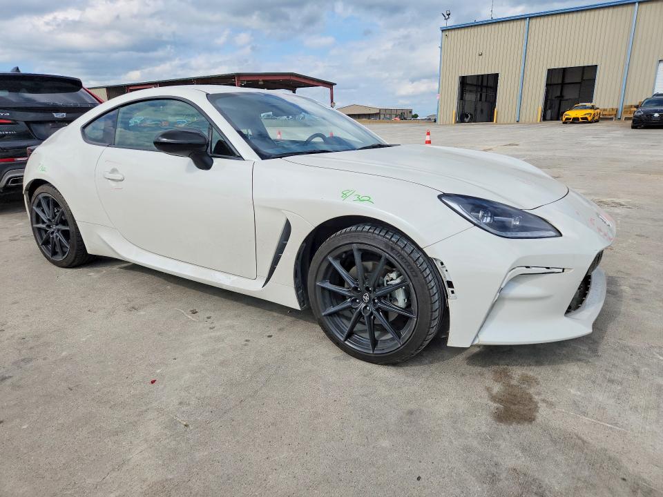 Продажа на аукционе авто 2024 Toyota Gr86, vin: JF1ZNBE1XR9754723, номер лота: 48588966