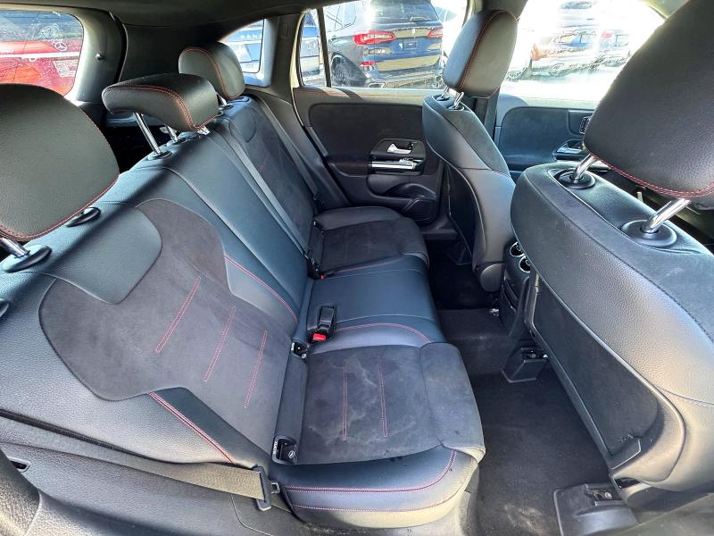 Продажа на аукционе авто 2022 Mercedes-benz Gla, vin: W1N4N4HB4NJ344831, номер лота: 50122716