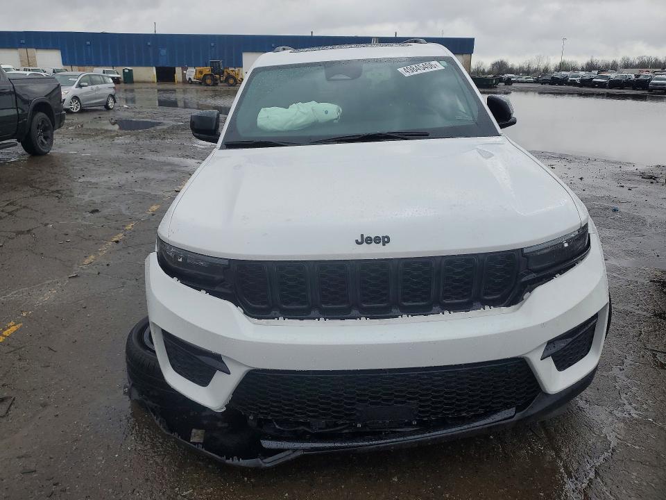 Продаж на аукціоні авто 2025 Jeep Grand Cherokee, vin: 1C4RJHBG3SC330777, номер лоту: 49845406
