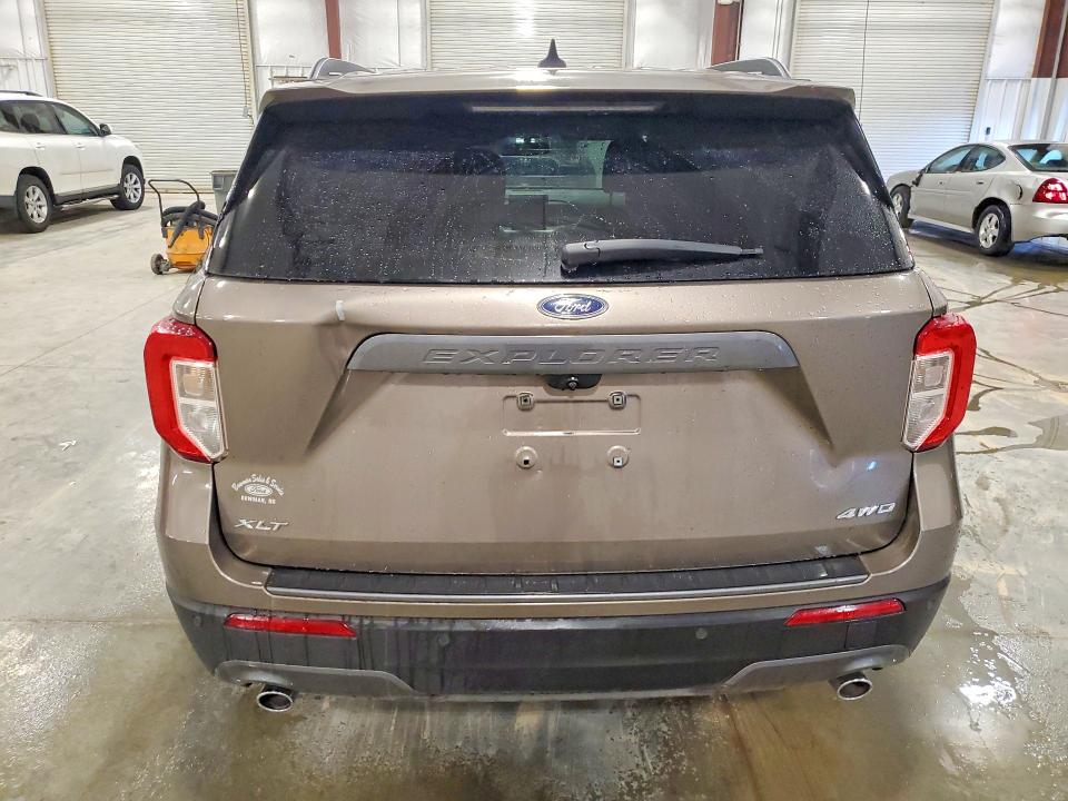 Продажа на аукционе авто 2021 Ford Explorer, vin: 1FMSK8DHXMGA49703, номер лота: 49083156