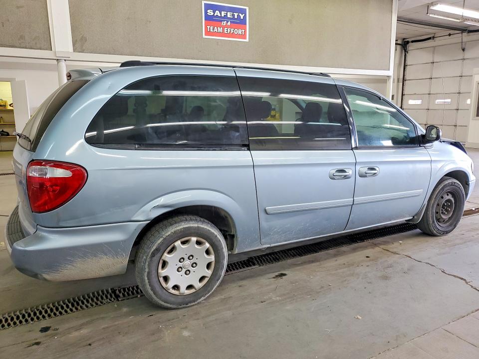2004 Chrysler Town & Country Ex Fw მანქანა იყიდება აუქციონზე, vin: 2C4GP44R14R600256, აუქციონის ნომერი: 50160186