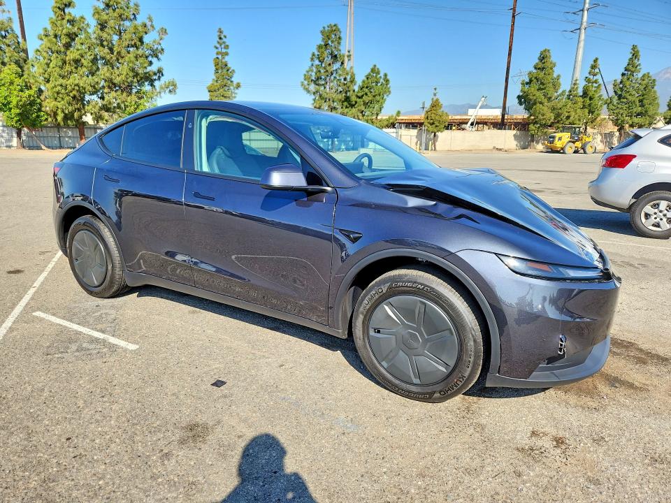 51204456 :رقم المزاد ، 7SAYGDED0TA603277 vin ، 2026 Tesla Model Y مزاد بيع