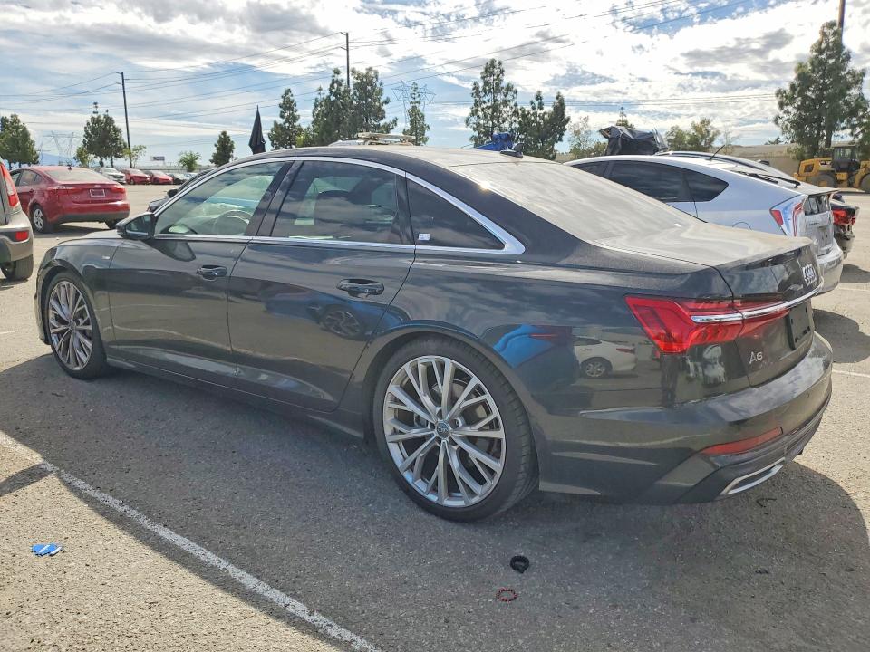 49688026 :رقم المزاد ، WAUM2AF20KN041810 vin ، 2019 Audi A6 مزاد بيع