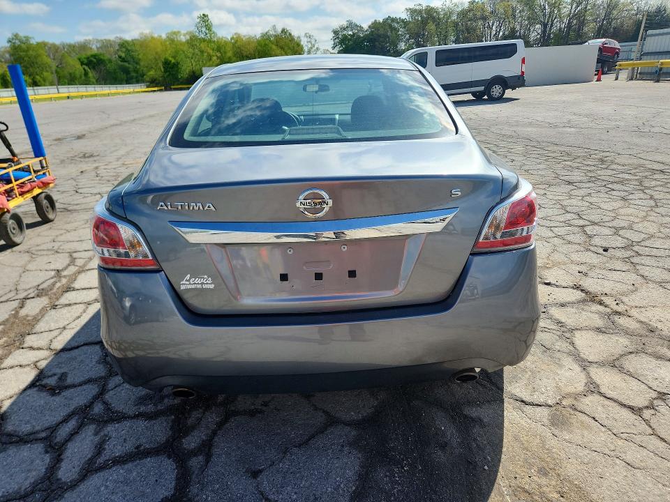 2015 Nissan Altima მანქანა იყიდება აუქციონზე, vin: 1N4AL3APXFC572098, აუქციონის ნომერი: 50944446