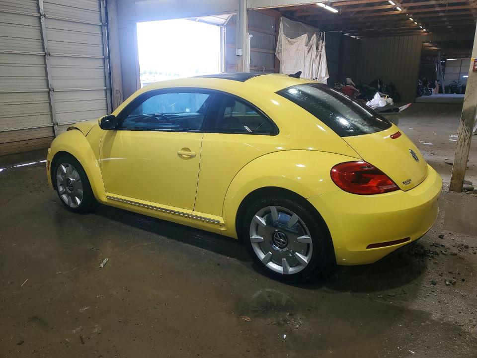 2013 Volkswagen Beetle მანქანა იყიდება აუქციონზე, vin: 3VWJP7AT8DM601867, აუქციონის ნომერი: 51257366