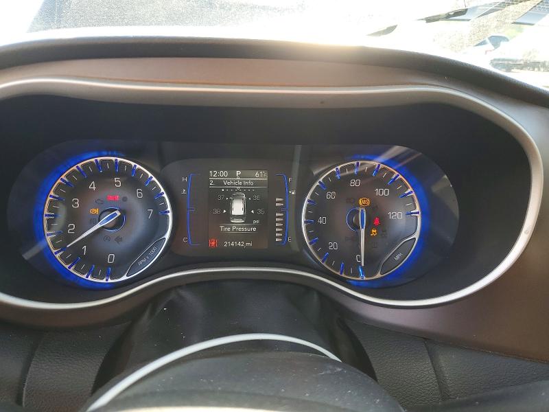 51831836 :رقم المزاد ، 2C4RC1DG0MR515202 vin ، 2021 Chrysler Voyager مزاد بيع
