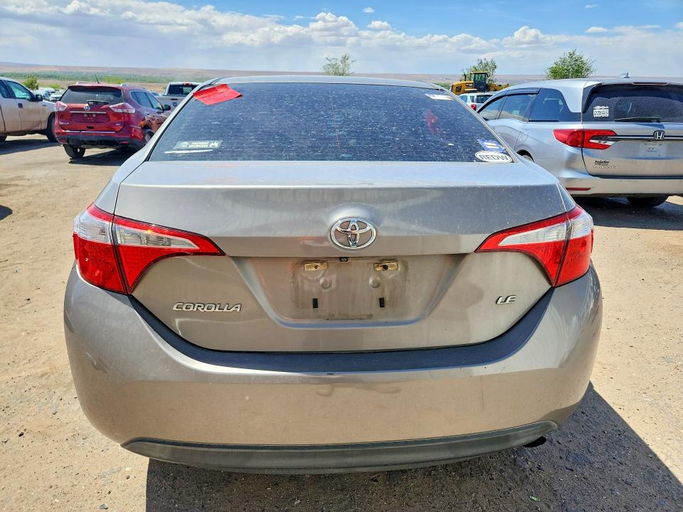 50328806 :رقم المزاد ، 5YFBURHE2FP220529 vin ، 2015 Toyota Corolla مزاد بيع
