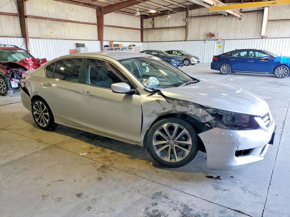 Продаж на аукціоні авто 2015 Honda Accord, vin: 1HGCR2F51FA095920, номер лоту: 50394256
