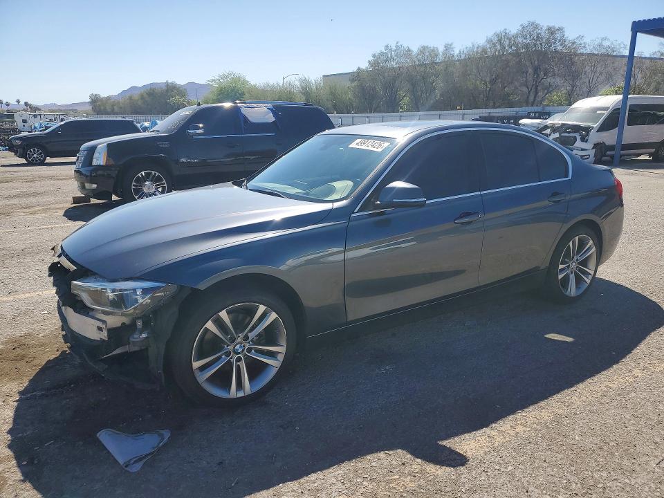 49912426 :رقم المزاد ، WBA8B9C57JEE81829 vin ، 2018 Bmw 330 مزاد بيع