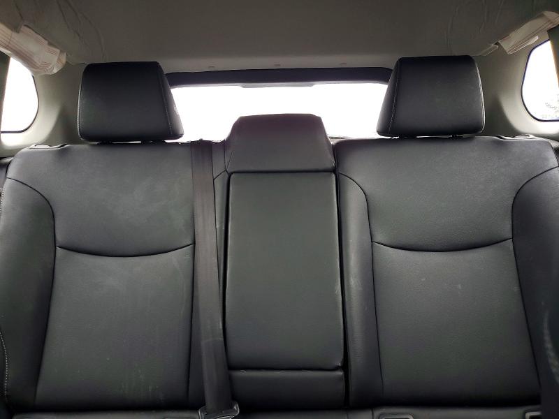 2024 Toyota Corolla Cross მანქანა იყიდება აუქციონზე, vin: 7MUDAABG0RV115129, აუქციონის ნომერი: 49516456