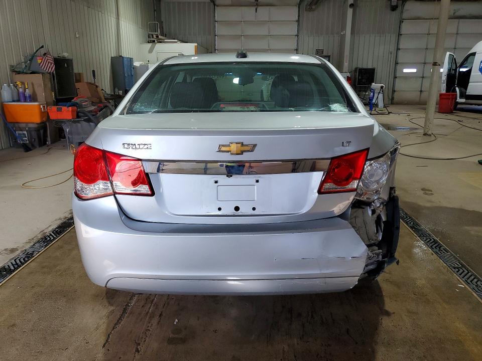 49012836 :رقم المزاد ، 1G1PE5SB8G7192614 vin ، 2016 Chevrolet Cruze Limited مزاد بيع