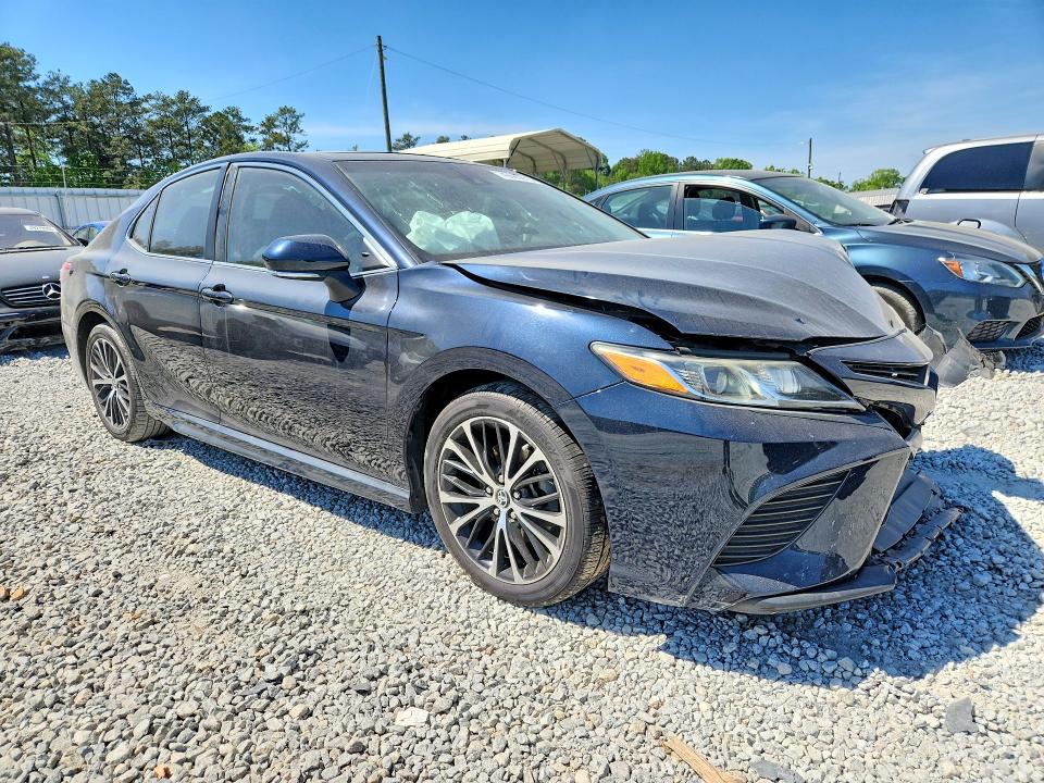 Auction sale of the 2018 Toyota Camry, vin: 4T1B11HK5JU608619, lot number: 49683676
