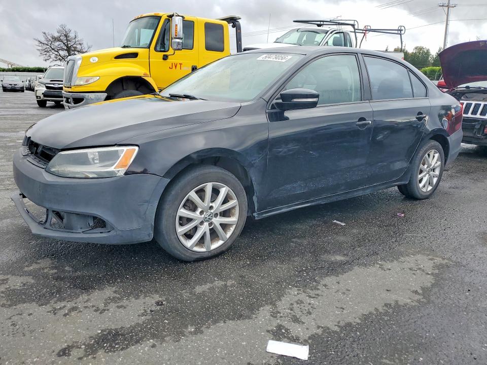 50479056 :رقم المزاد ، 3VWDZ7AJ6BM308214 vin ، 2011 Volkswagen Jetta مزاد بيع
