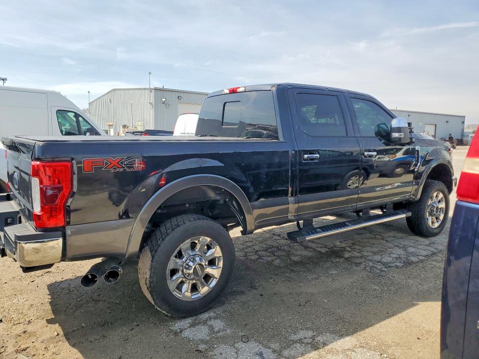 2017 Ford F350 მანქანა იყიდება აუქციონზე, vin: 1FT8W3BT4HED24304, აუქციონის ნომერი: 48618506