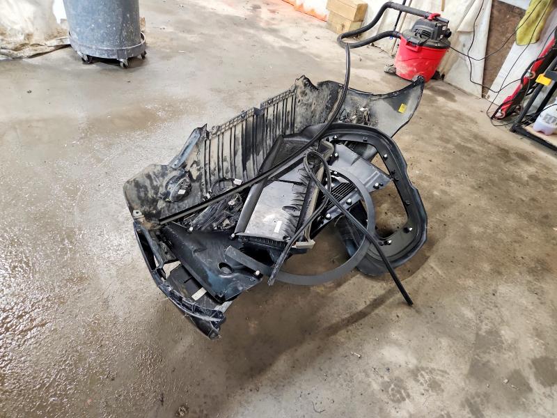 48339326 :رقم المزاد ، 7SAYGAEE7RF063204 vin ، 2024 Tesla Model Y مزاد بيع