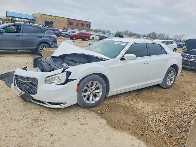 Auction sale of the 2015 Chrysler 300, vin: 2C3CCAAG9FH749104, lot number: 48666626
