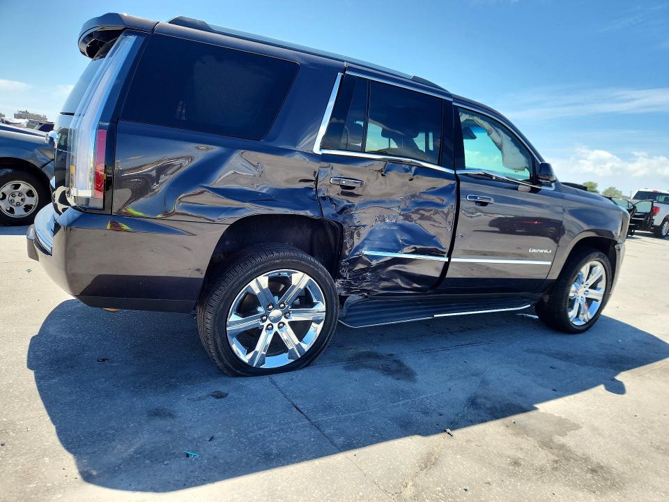 48808866 :رقم المزاد ، 1GKS1CKJ2JR361695 vin ، 2018 Gmc Yukon مزاد بيع