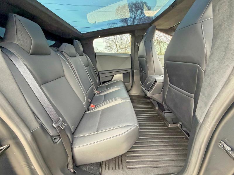 2024 Tesla Cybertruck მანქანა იყიდება აუქციონზე, vin: 7G2CEHEE3RA048554, აუქციონის ნომერი: 51572876