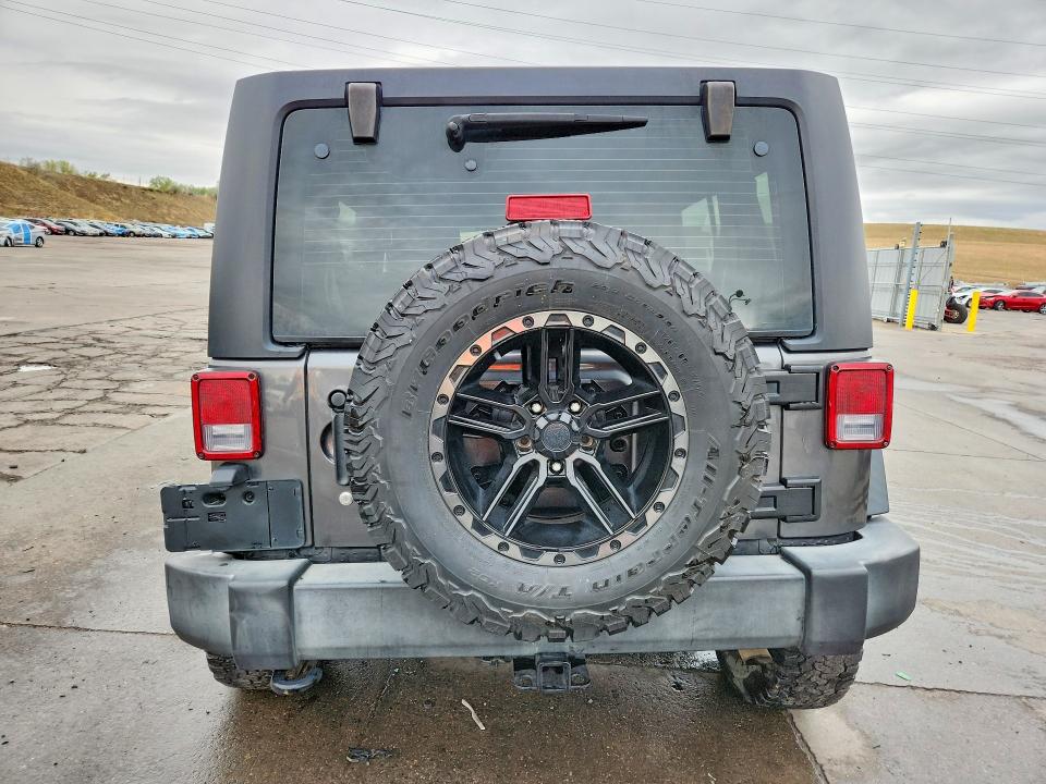2016 Jeep Wrangler Unlimited მანქანა იყიდება აუქციონზე, vin: 1C4BJWDGXGL335615, აუქციონის ნომერი: 51831476