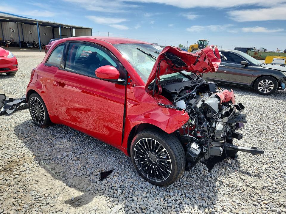 50584386 :رقم المزاد ، ZFAFFAA41RX204057 vin ، 2024 Fiat 500 مزاد بيع