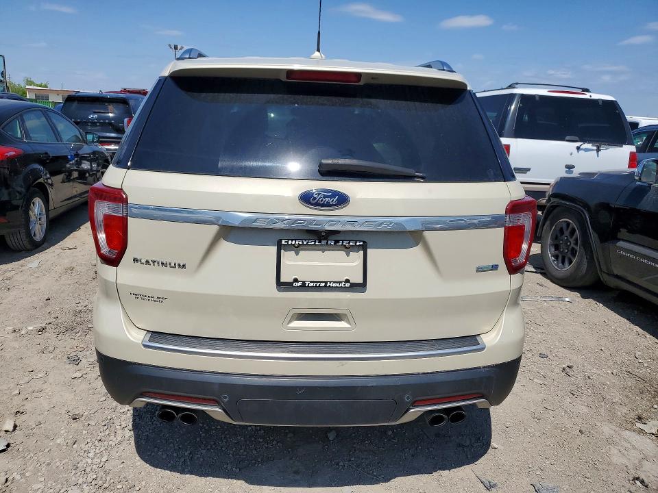 49927736 :رقم المزاد ، 1FM5K8HT3JGB06167 vin ، 2018 Ford Explorer مزاد بيع