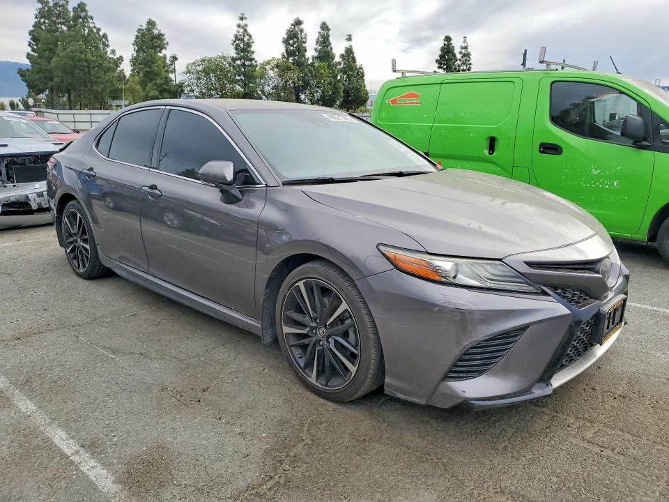 2019 Toyota Camry მანქანა იყიდება აუქციონზე, vin: 4T1B61HK9KU832270, აუქციონის ნომერი: 48521346