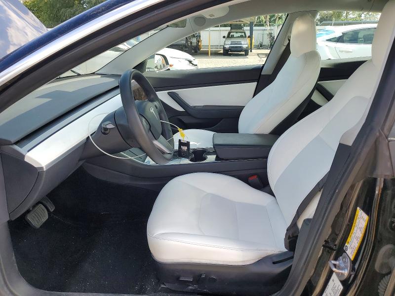 47611366 :رقم المزاد ، 5YJ3E1EB1LF806658 vin ، 2020 Tesla Model 3 مزاد بيع