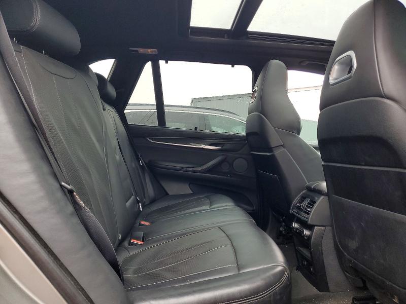 48694486 :رقم المزاد ، 5YMKT6C37H0X20844 vin ، 2017 Bmw X5 مزاد بيع