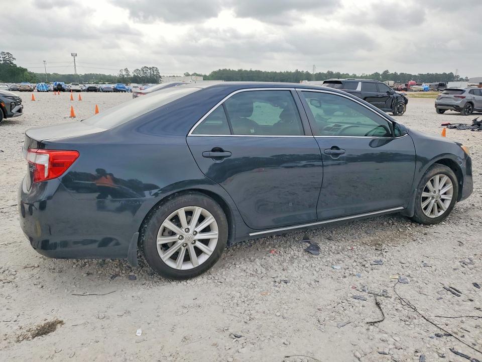 51518486 :رقم المزاد ، 4T1BF1FK5CU171079 vin ، 2012 Toyota Camry مزاد بيع