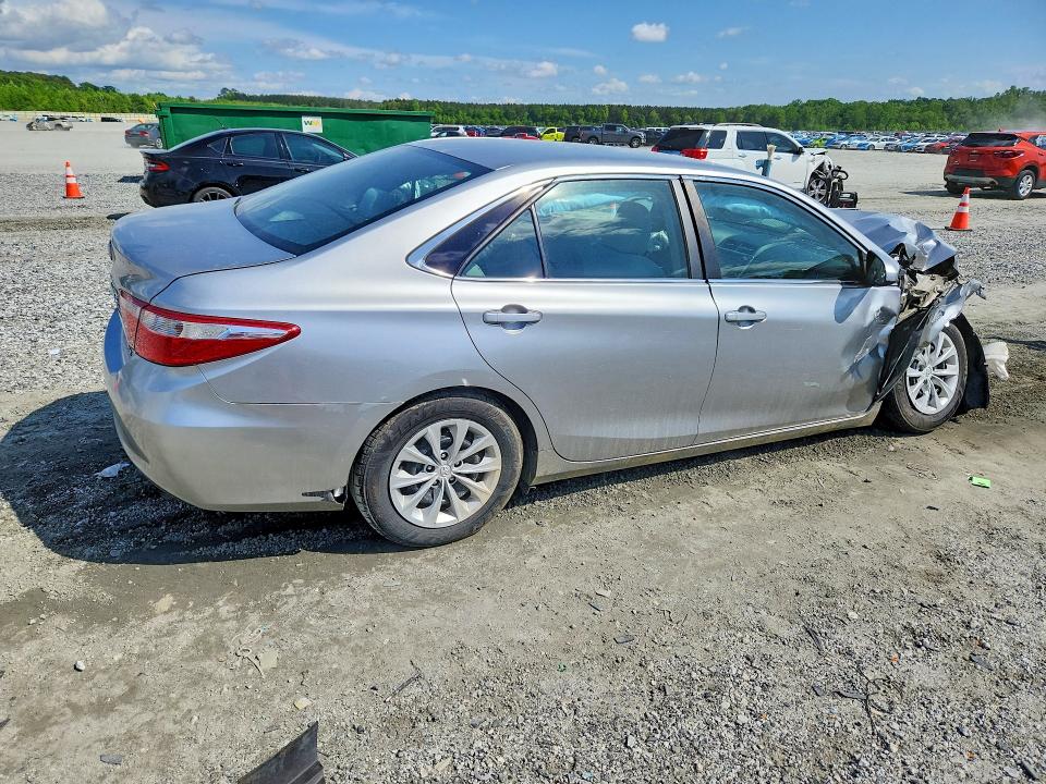 2015 Toyota Camry Hybrid მანქანა იყიდება აუქციონზე, vin: 4T1BD1FK4FU166000, აუქციონის ნომერი: 51559846