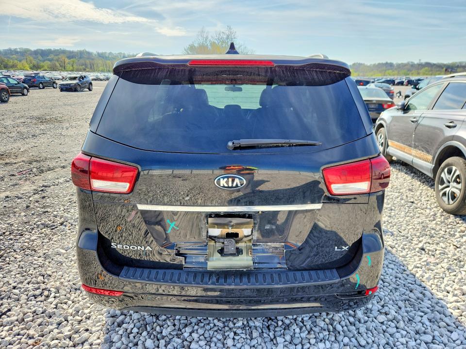 Продажа на аукционе авто 2015 Kia Sedona, vin: KNDMB5C15F6068832, номер лота: 48471636