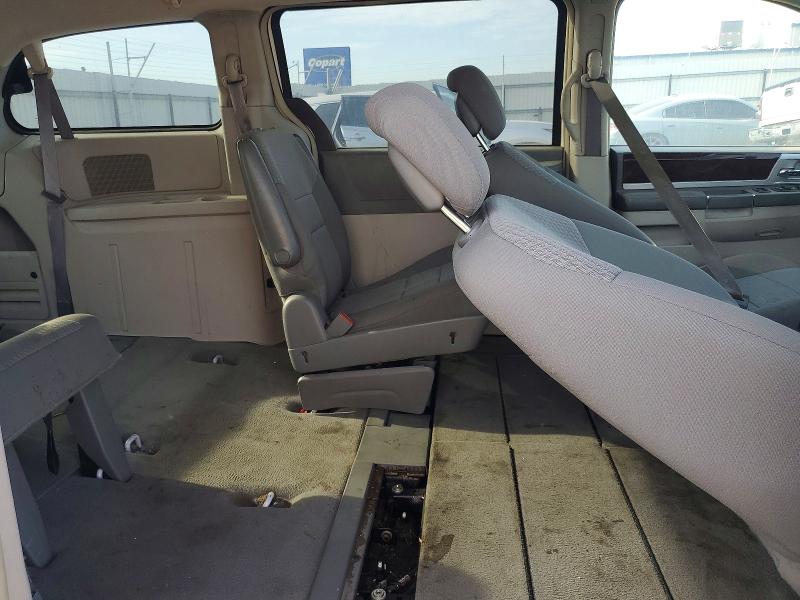 Продажа на аукционе авто 2010 Chrysler Town & Country, vin: 2A4RR5D18AR266090, номер лота: 49050396