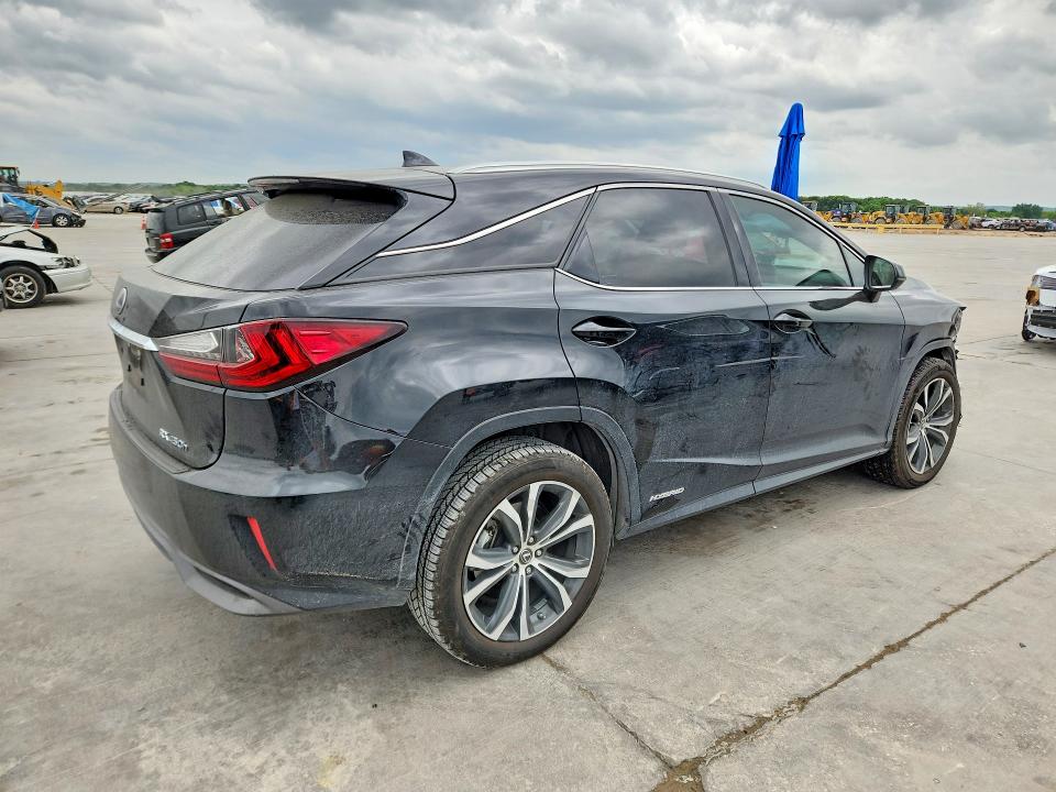 50348446 :رقم المزاد ، 2T2BGMCA5JC021932 vin ، 2018 Lexus Rx 450h مزاد بيع