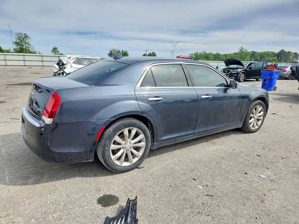 Продажа на аукционе авто 2018 Chrysler 300, vin: 2C3CCAKGXJH170372, номер лота: 48964866