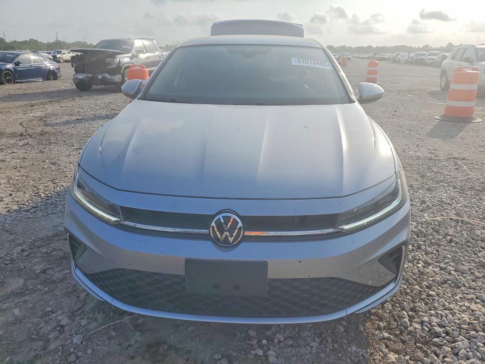 2026 Volkswagen Jetta მანქანა იყიდება აუქციონზე, vin: 3VW7W7BU4TM040893, აუქციონის ნომერი: 51013466
