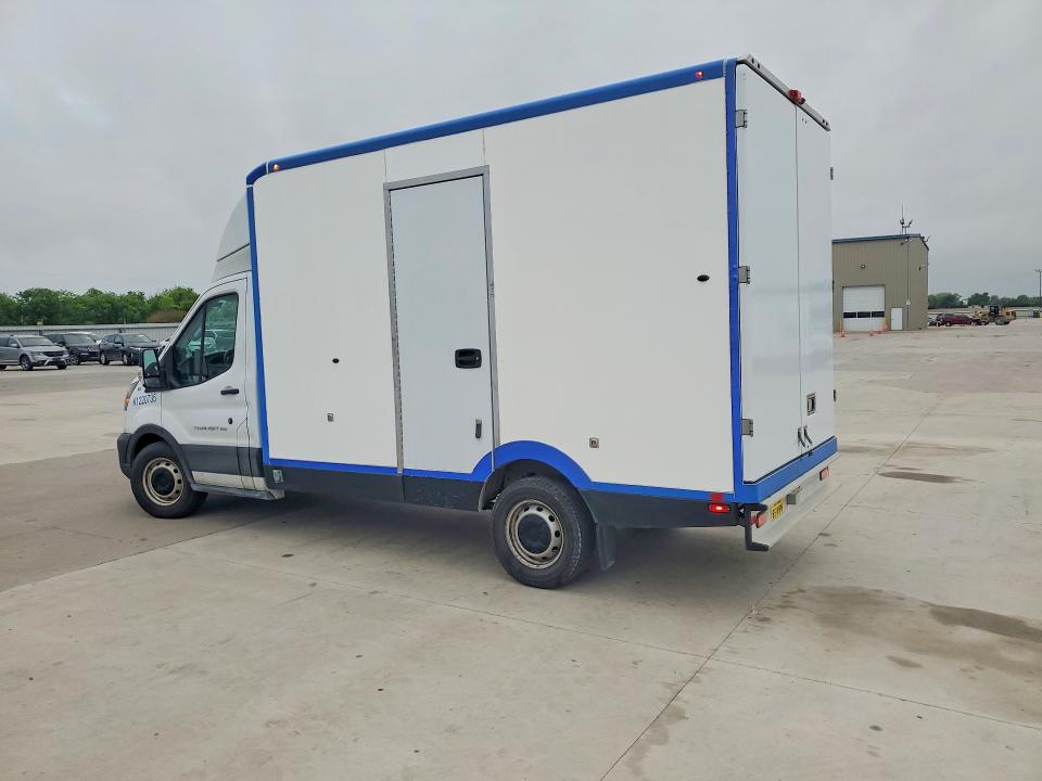 46949526 :رقم المزاد ، 1FDBW5Z84NKA01706 vin ، 2022 Ford Transit مزاد بيع