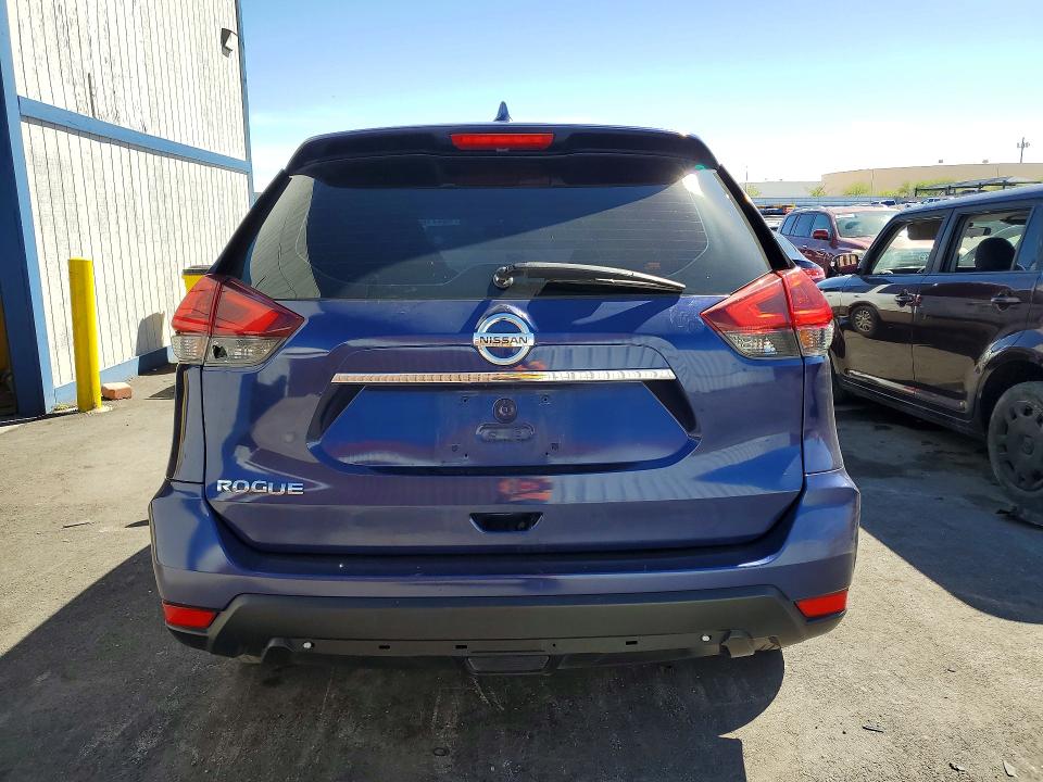 Продаж на аукціоні авто 2018 Nissan Rogue, vin: KNMAT2MT3JP539393, номер лоту: 48471676