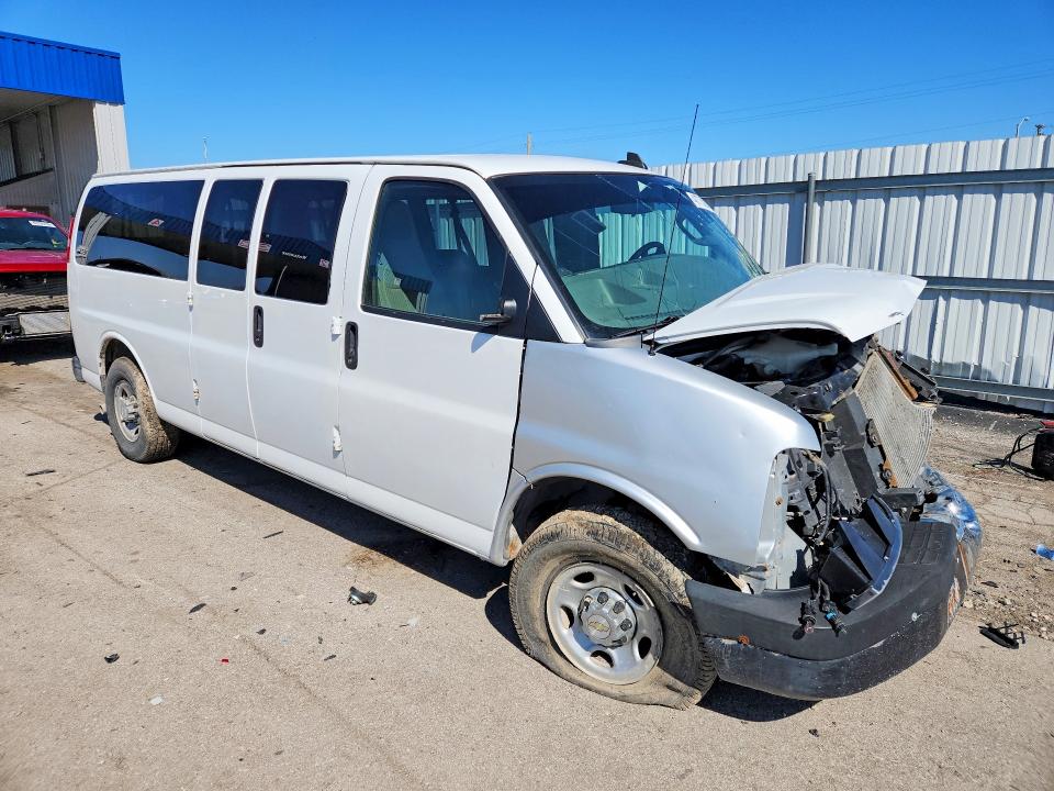 2016 Chevrolet Express G3500 მანქანა იყიდება აუქციონზე, vin: 1GAZGPFG9G1247546, აუქციონის ნომერი: 48770906