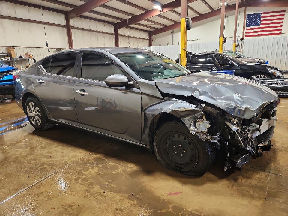 Продажа на аукционе авто 2020 Nissan Altima, vin: 1N4BL4BW4LN320766, номер лота: 49832986